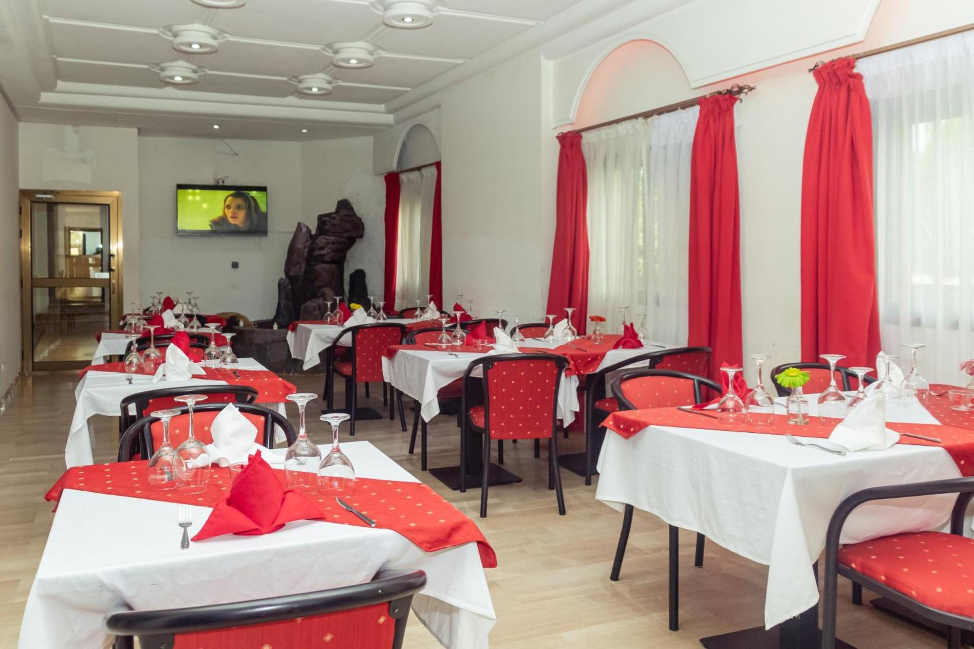 Hotel Djigui Abidżan Zewnętrze zdjęcie